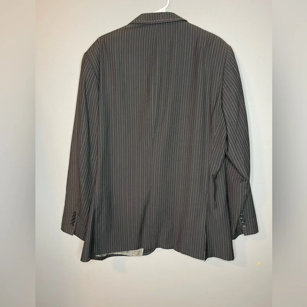 Steve Harvey Collection Men’s Pinstripe Blazer 46R/40R, Black, Classic Fit